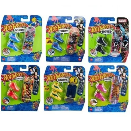 Mattel Hot Wheels Skate Finger Skateboard + Shoes 14 x 16.5cm.